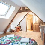 Bed & Breakfast Chambres D Hotes, Wifi, Le Perche
