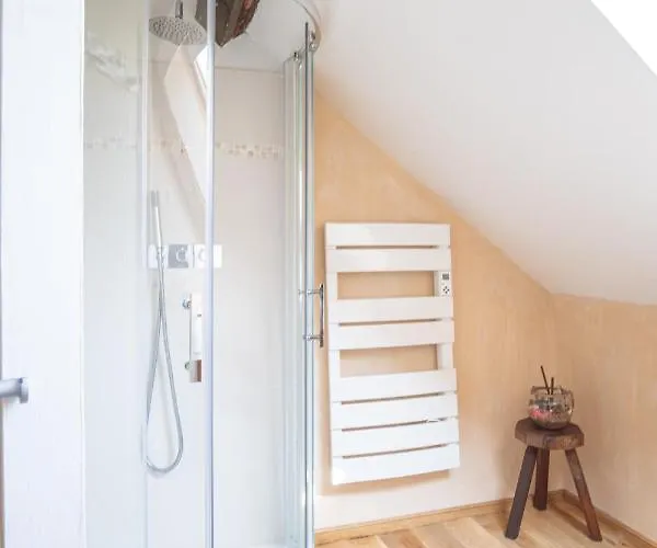 D Hotes Libellule, Coeur Du Perche Bed & Breakfast 3*